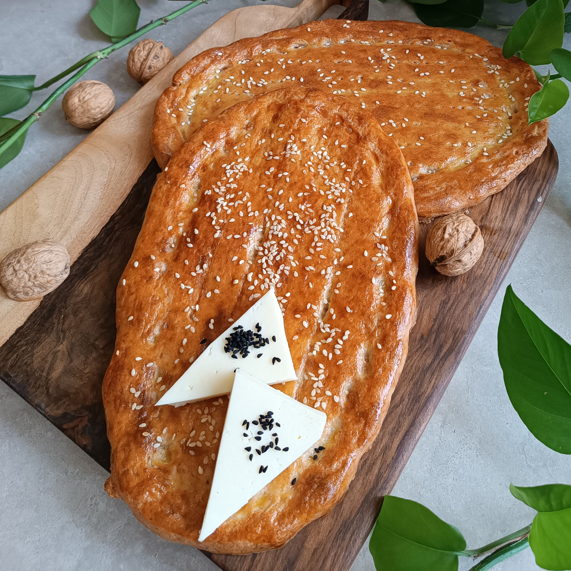 نان بربری 130 گرمی رژیمی با آرد بادام (کتوژنیک)- پخت روز