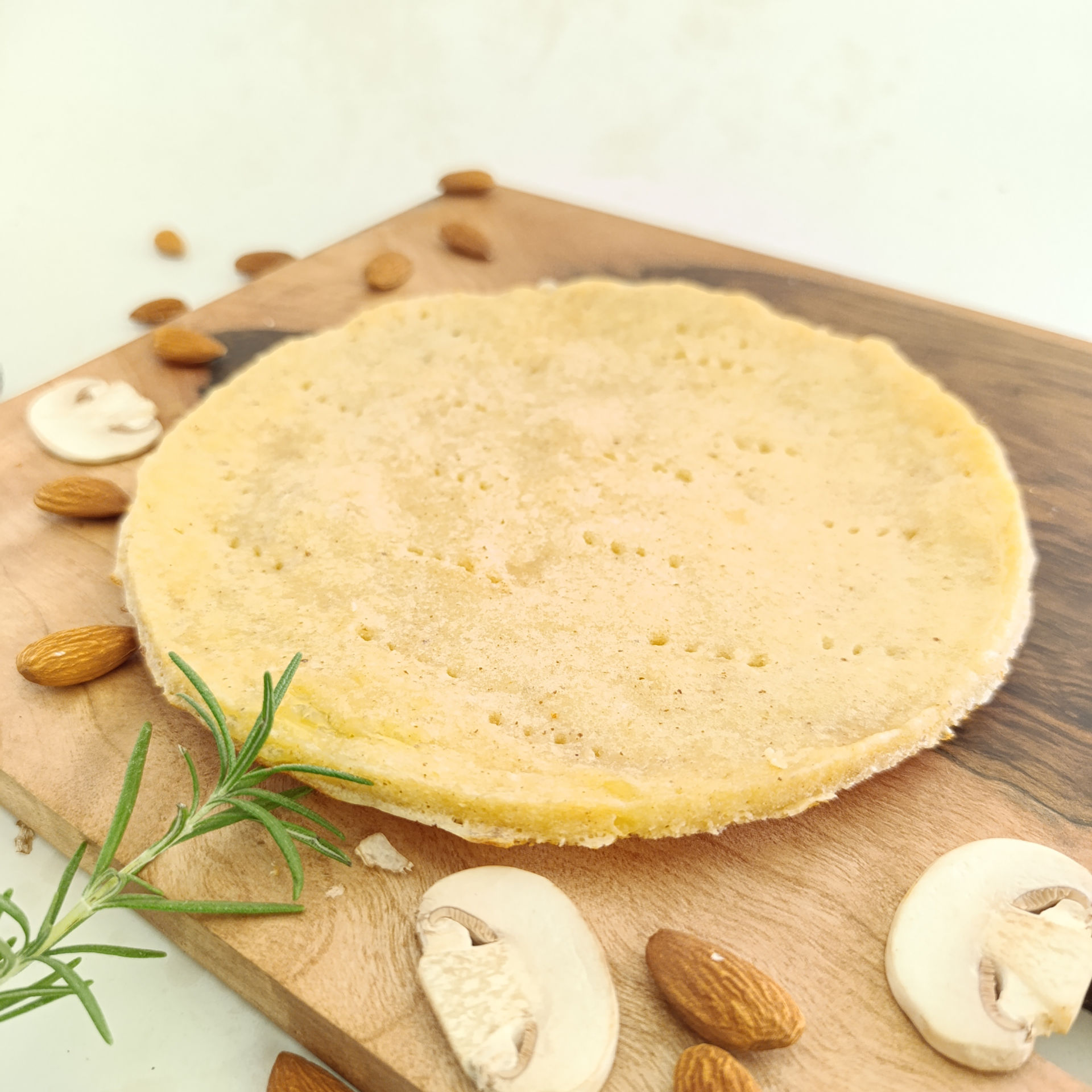 نان پیتزا پیش پخت تک نفره 100 گرمی رژیمی | کتوژنیک - با آرد بادام - بسته 3 و 6 تایی